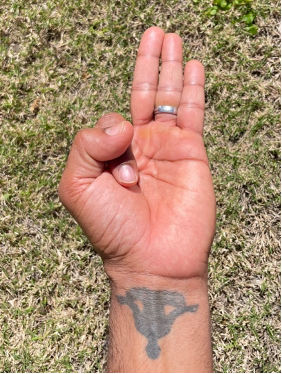 Vayu Mudra – Yogic Hand Gesture for Air Element